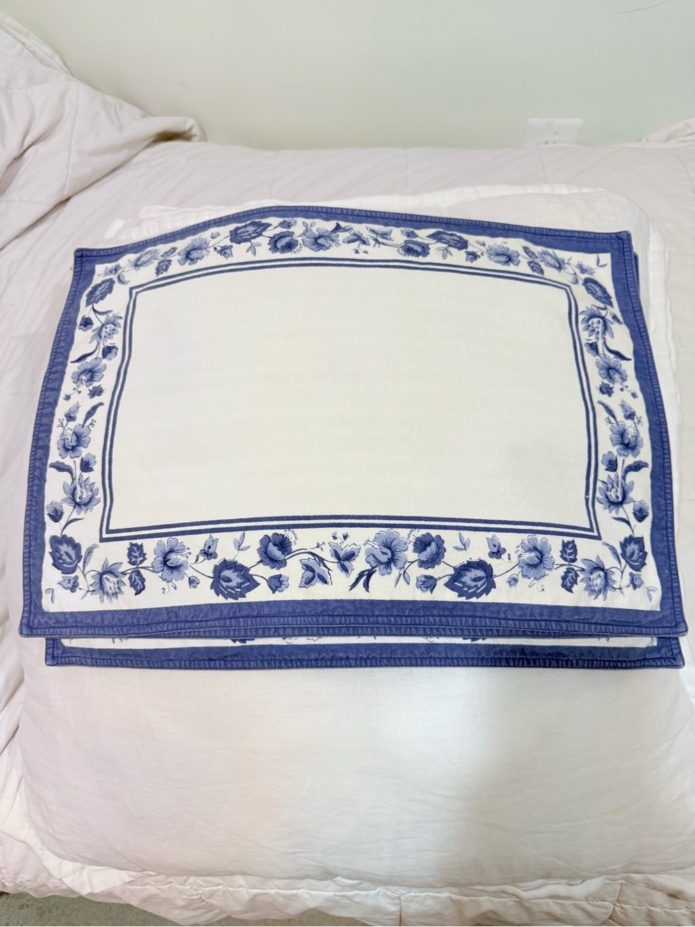 Retired Longaberger Reversible Floral /Stripe Cotton Placemat Set of 4